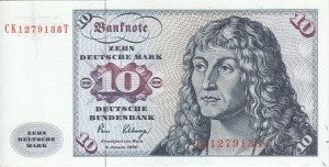 10 مارک آلمان © Deutsche Bundesbank at lower left on back